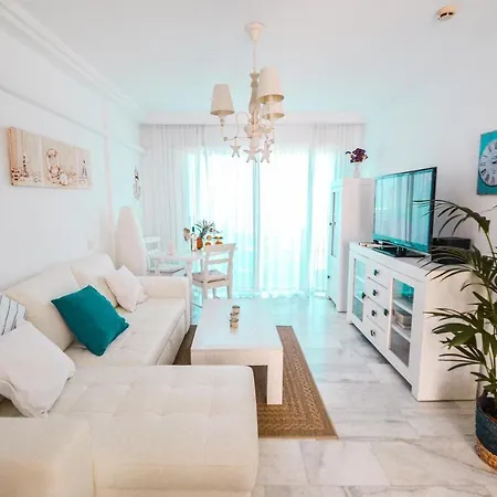 Vistas Al Mar Apartment *